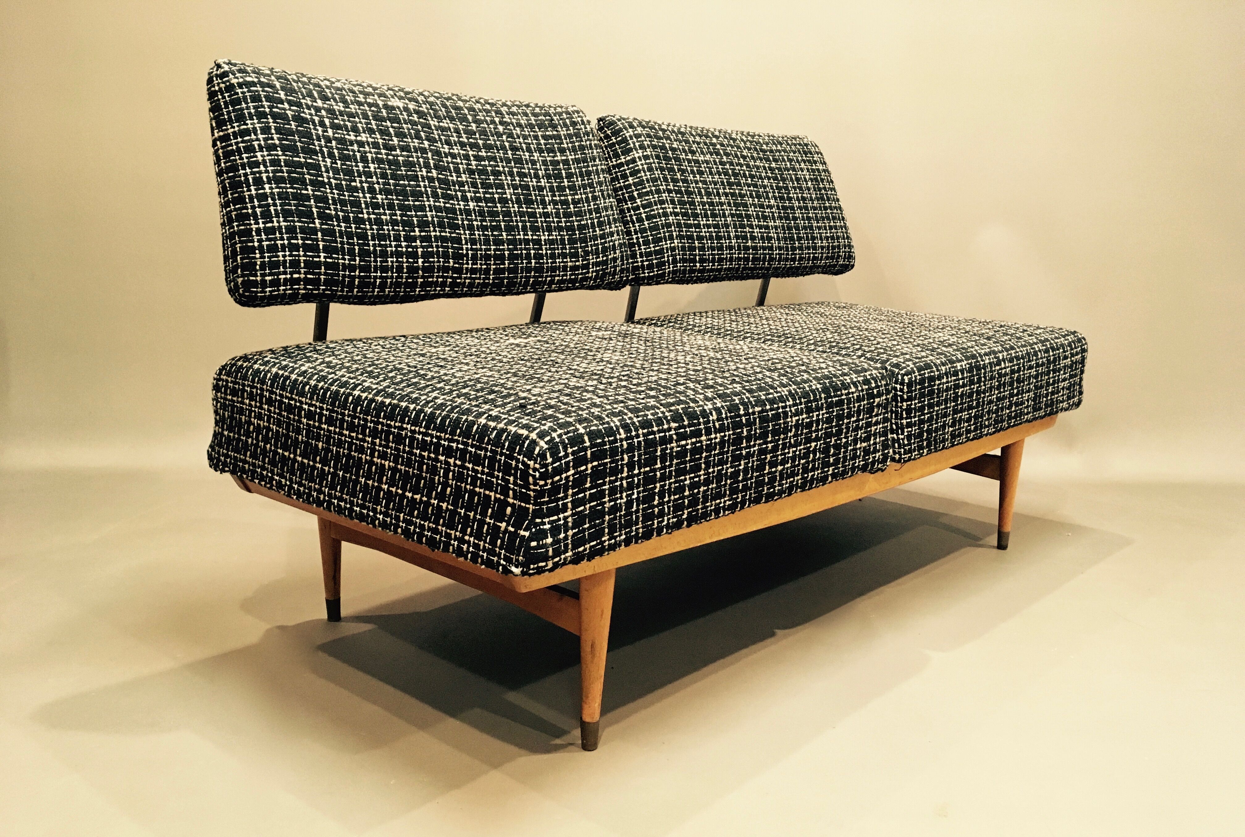 Sofa daybed modular 'design 1950'.