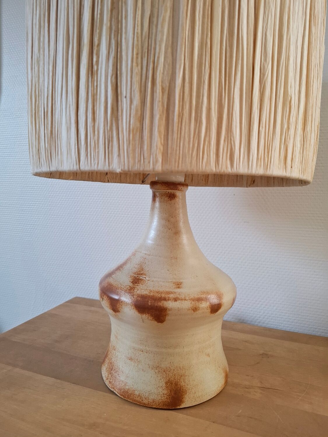 Vintage signed ceramic lamp