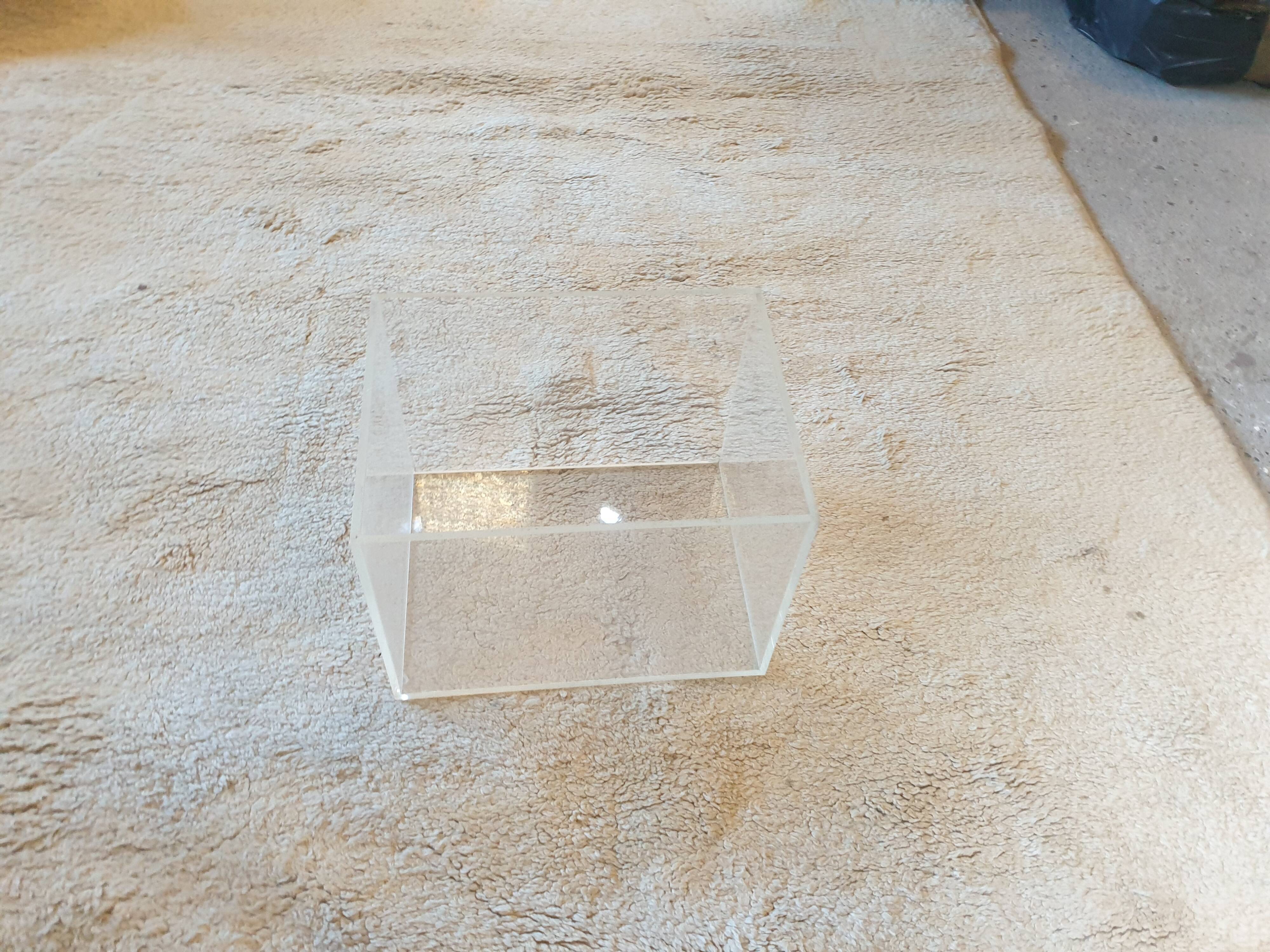 Storage cabinet on castor plexiglas David Lange