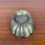 Vintage gold-plated brass flower emptier