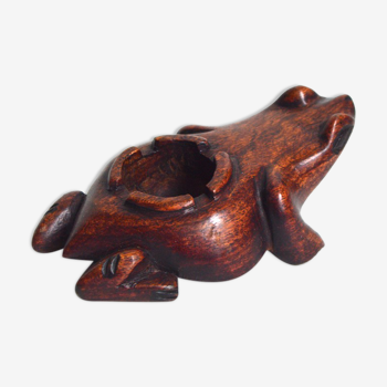 Cendrier grenouille en bois sculpté