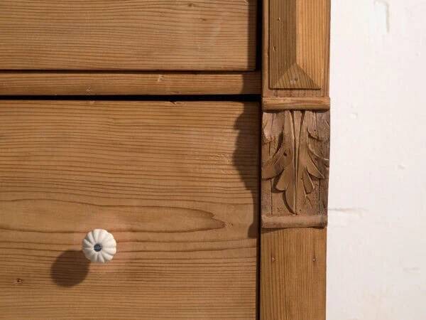 Antique Provençal-style chest of drawers (c. 1920)