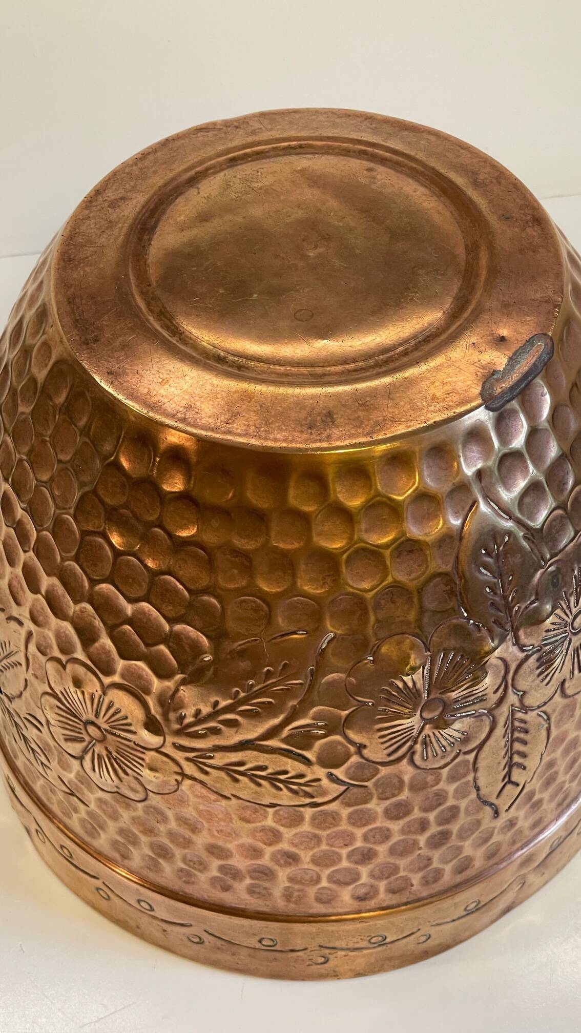 Large planter by villedieu in brass 1970s - 1980s