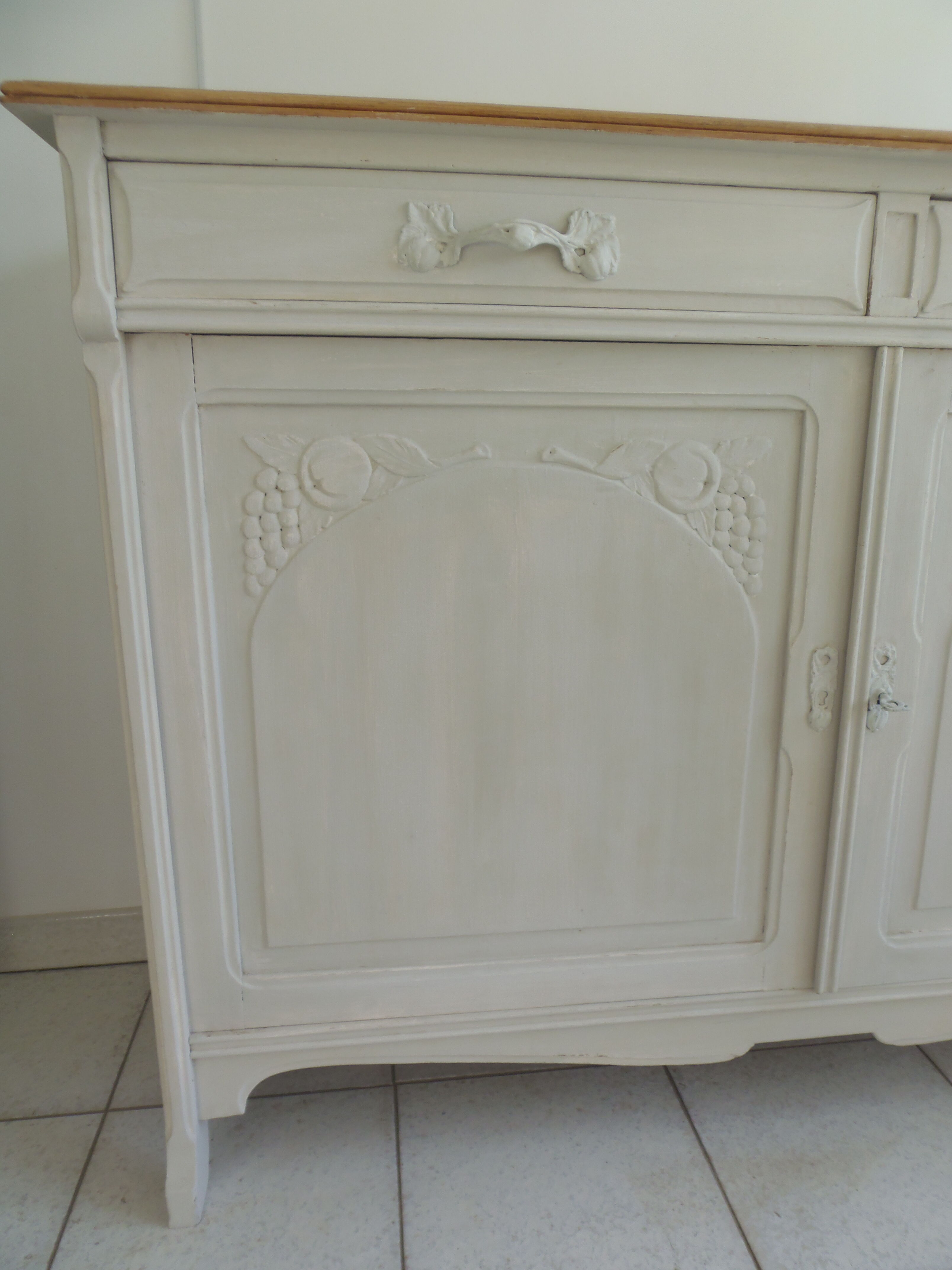 Art deco sideboard patinated