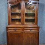 Buffet deux corps époque Napoléon III en bois massif.