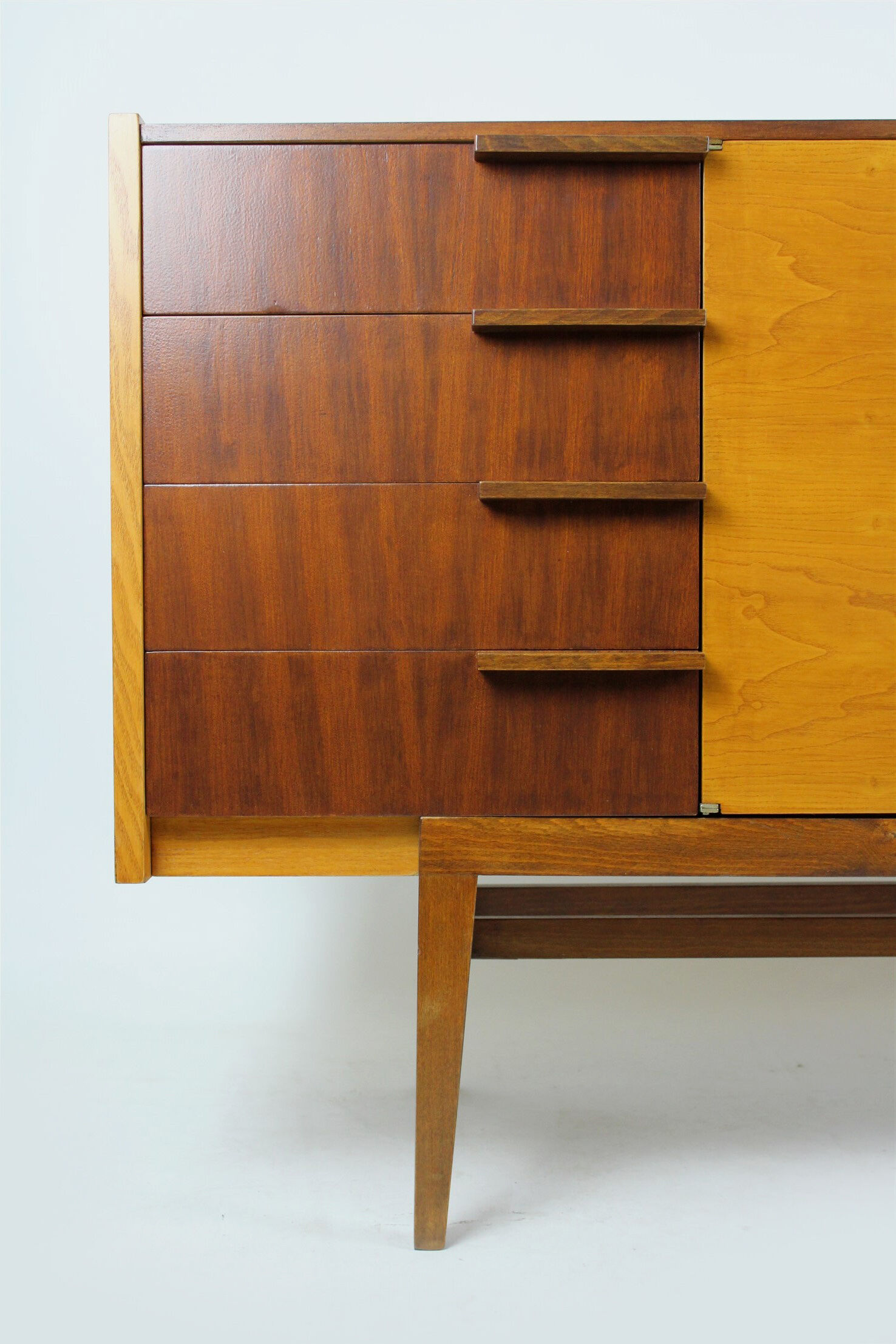 Enfilade par Frantisek Mezulanik pour UP Bucovice, années 1960