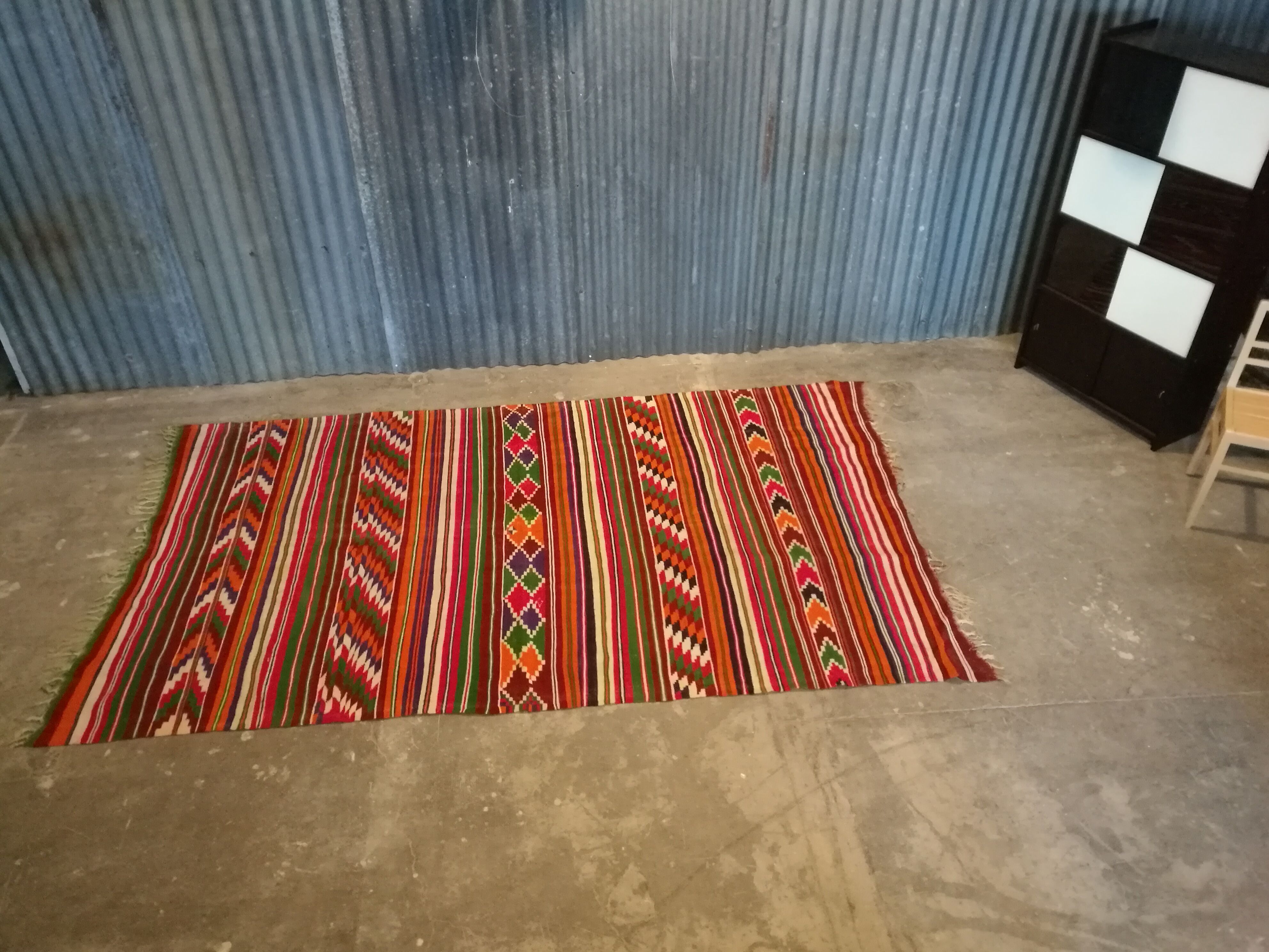 Large Kilim, wool Berber carpet 302 x 170 cm