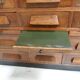 Meuble de rangement 25 tiroirs antique