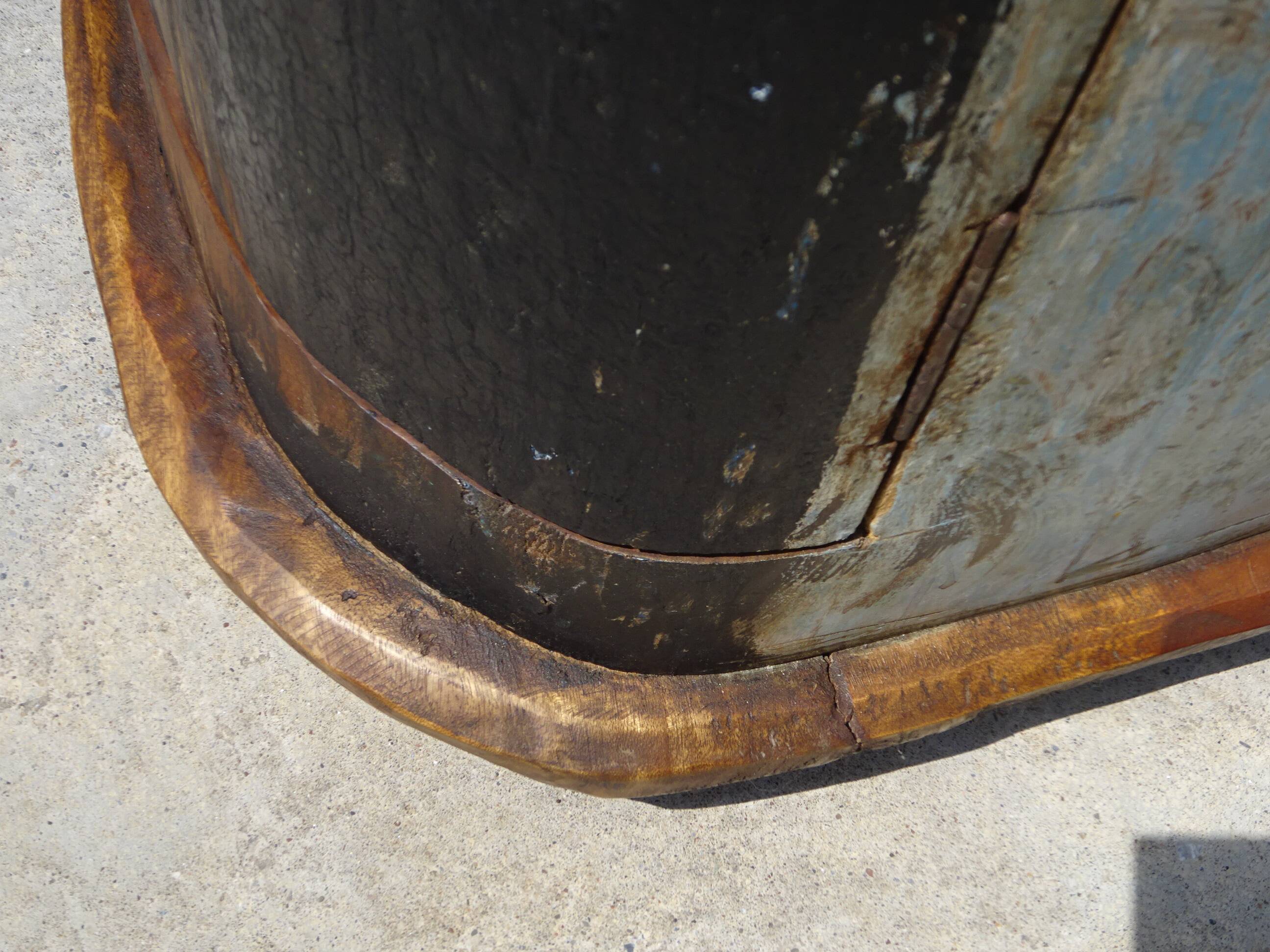 Small buffet in solid teak