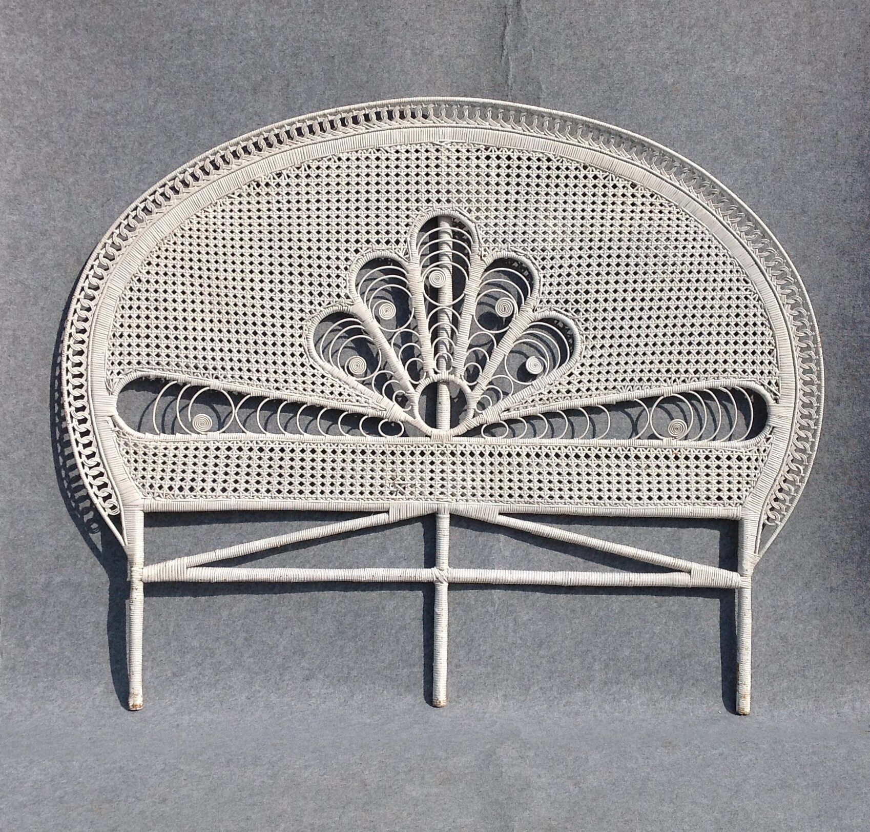 Rattan headboard 2 people