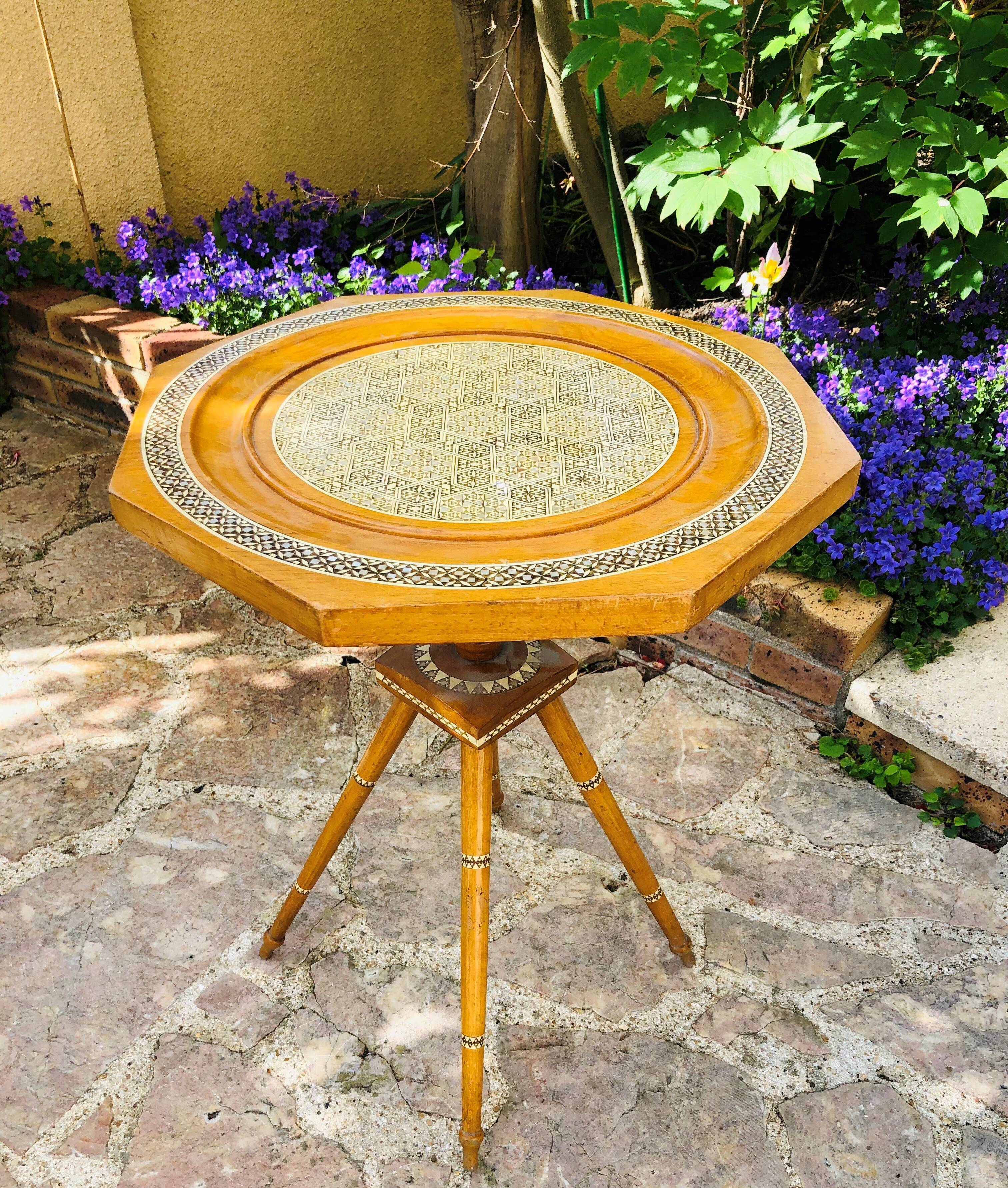 Side table - oriental pedestal table
