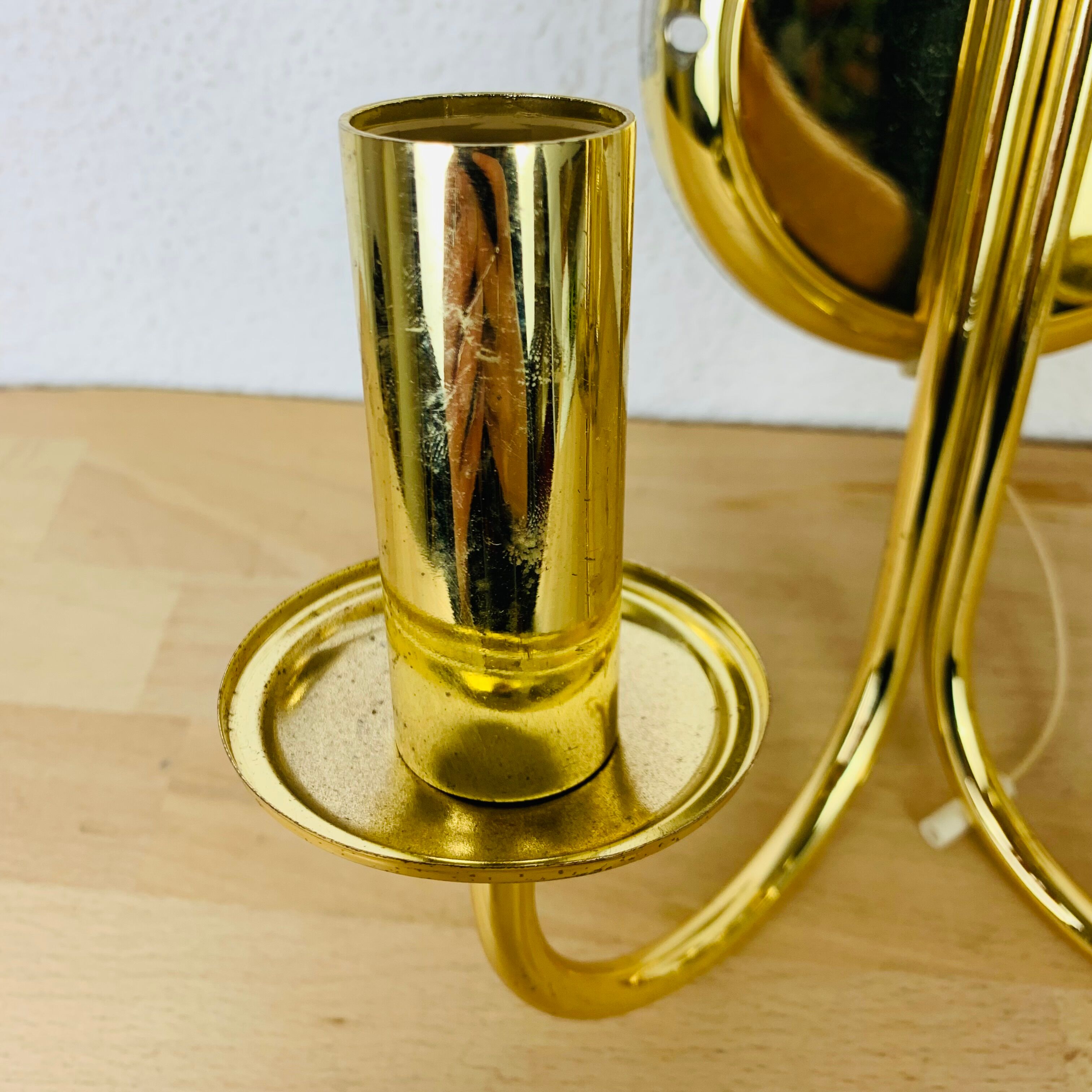 Pair of brass wall lamps Hollywood Regency Je Fassung