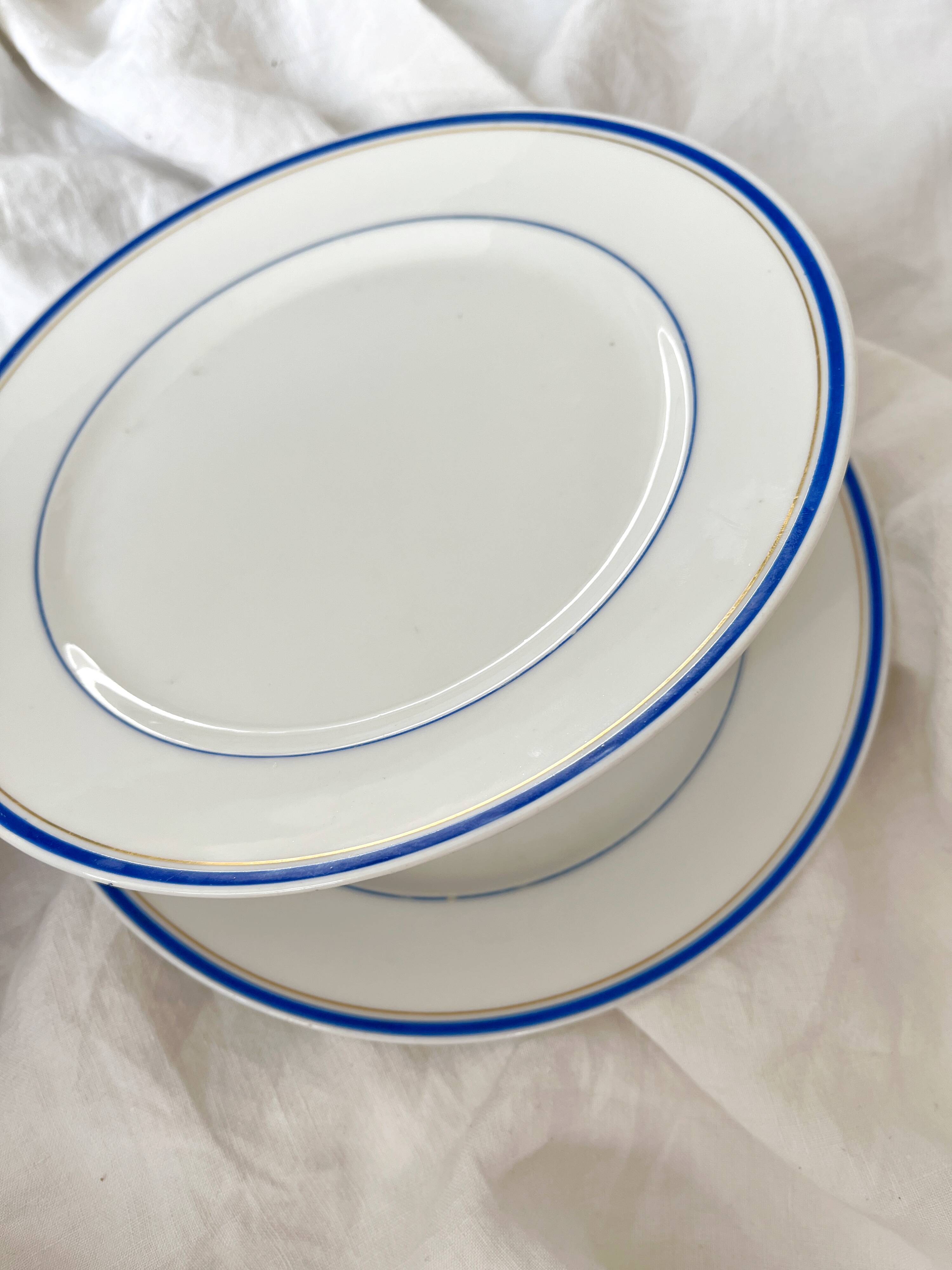 2 antique porcelain dessert plates in the Empire style, 19th century