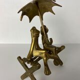 Decorative frogs in gilded brass