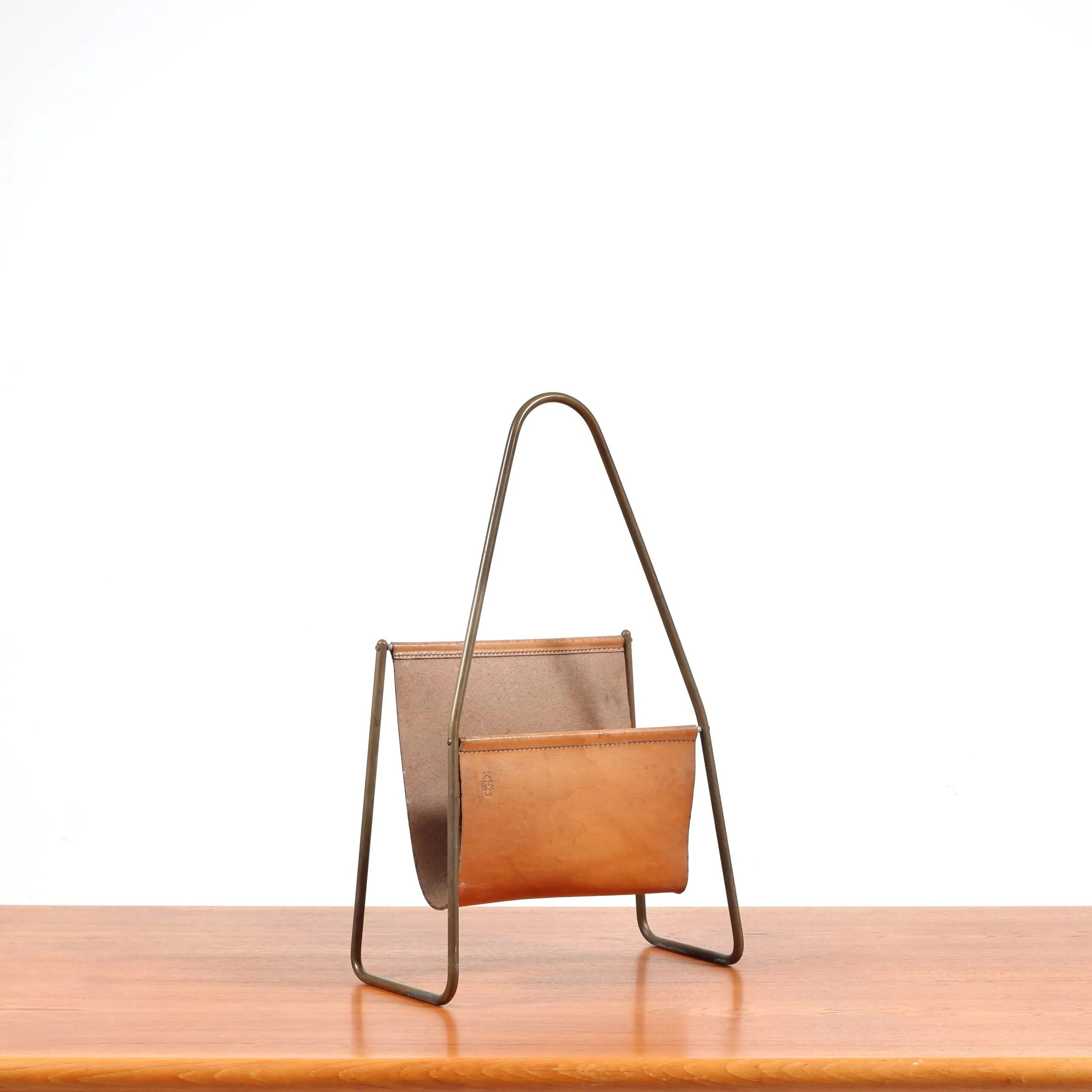 Carl Auböck magazine rack model 3808 leather