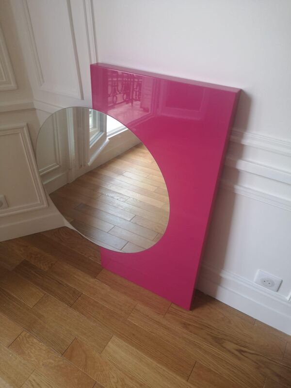 Miroir italien en mode barbie girl