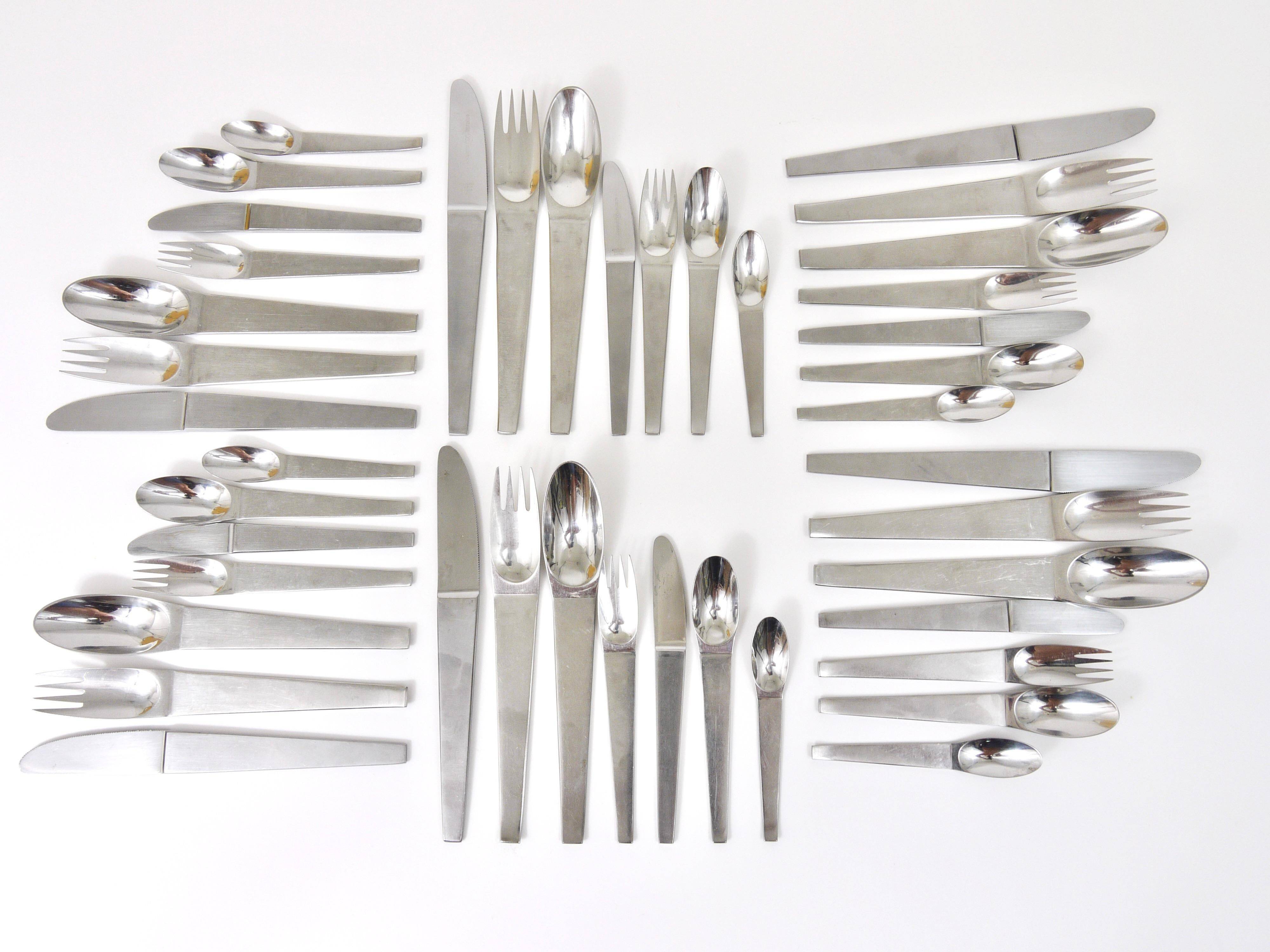 Carl Auböck 2060 Cutlery, 42 pcs., Complete for 6 People, Hammered Austria, 1950