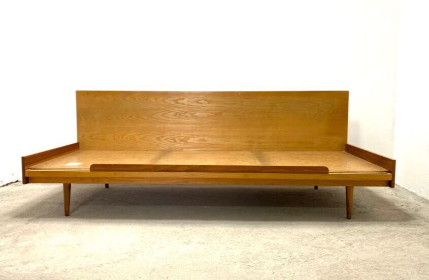 Ton & Up Zavody sofa bed 1967