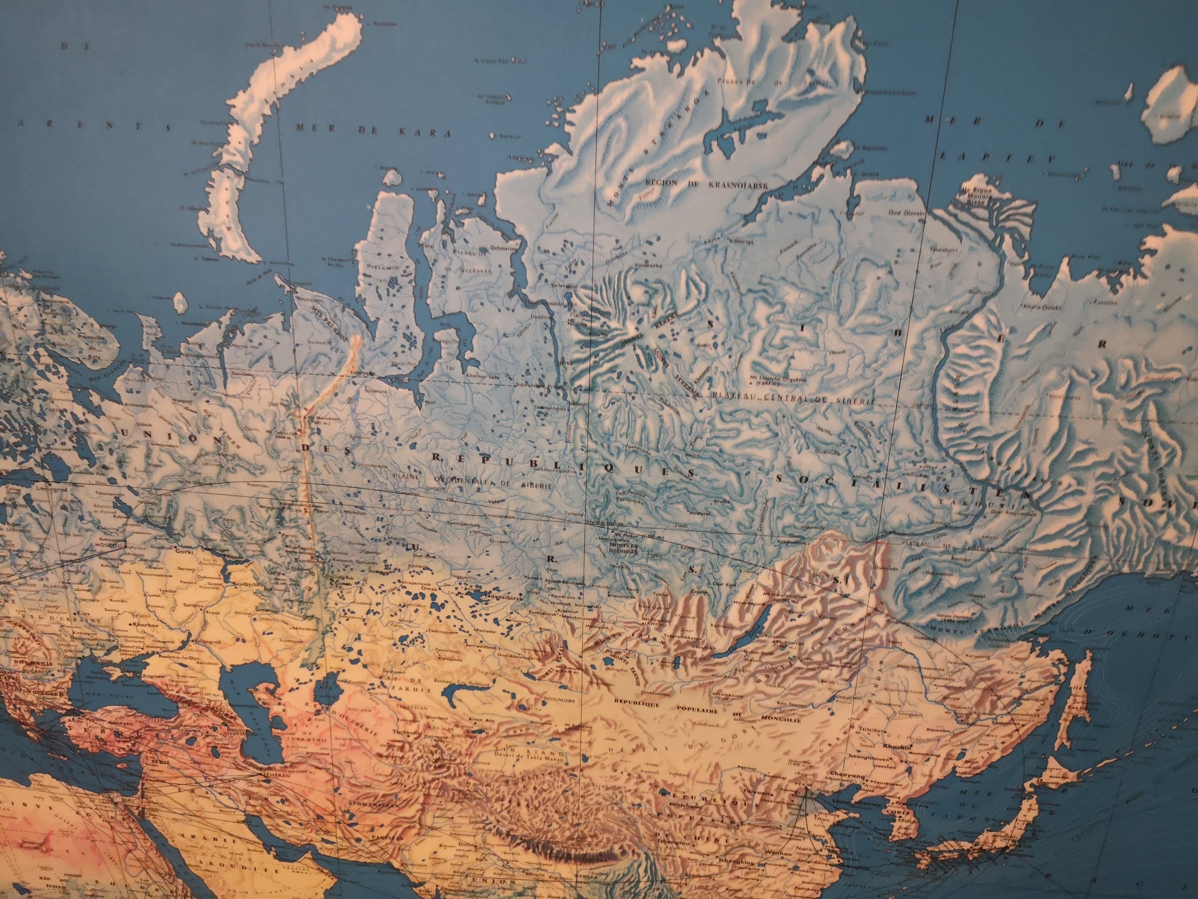 Map of the world Air France vintage Jean Massé 1970