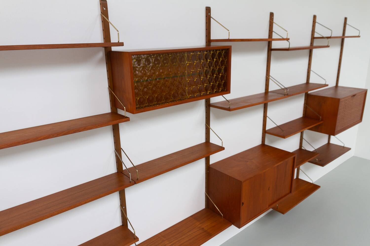 Danish Modern 5-Bay Modular Teak Wall Unit by Poul Cadovius for Cado, 1950s