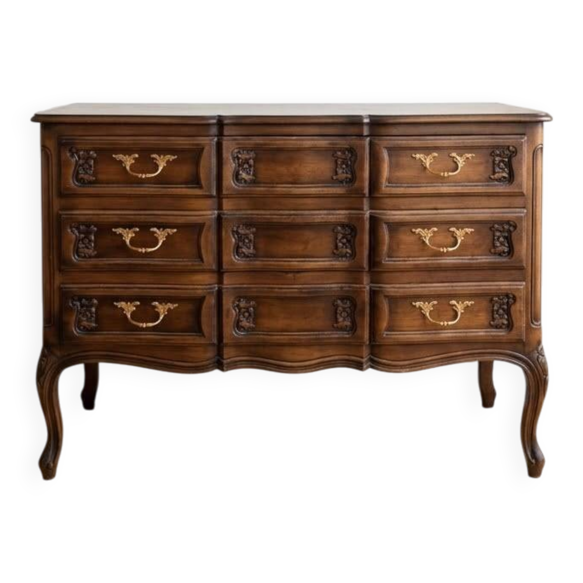 Classic style brown wooden chest of drawers