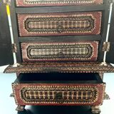 Armoire à bijoux népal