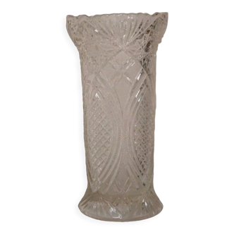Glass vase, chiseled pattern