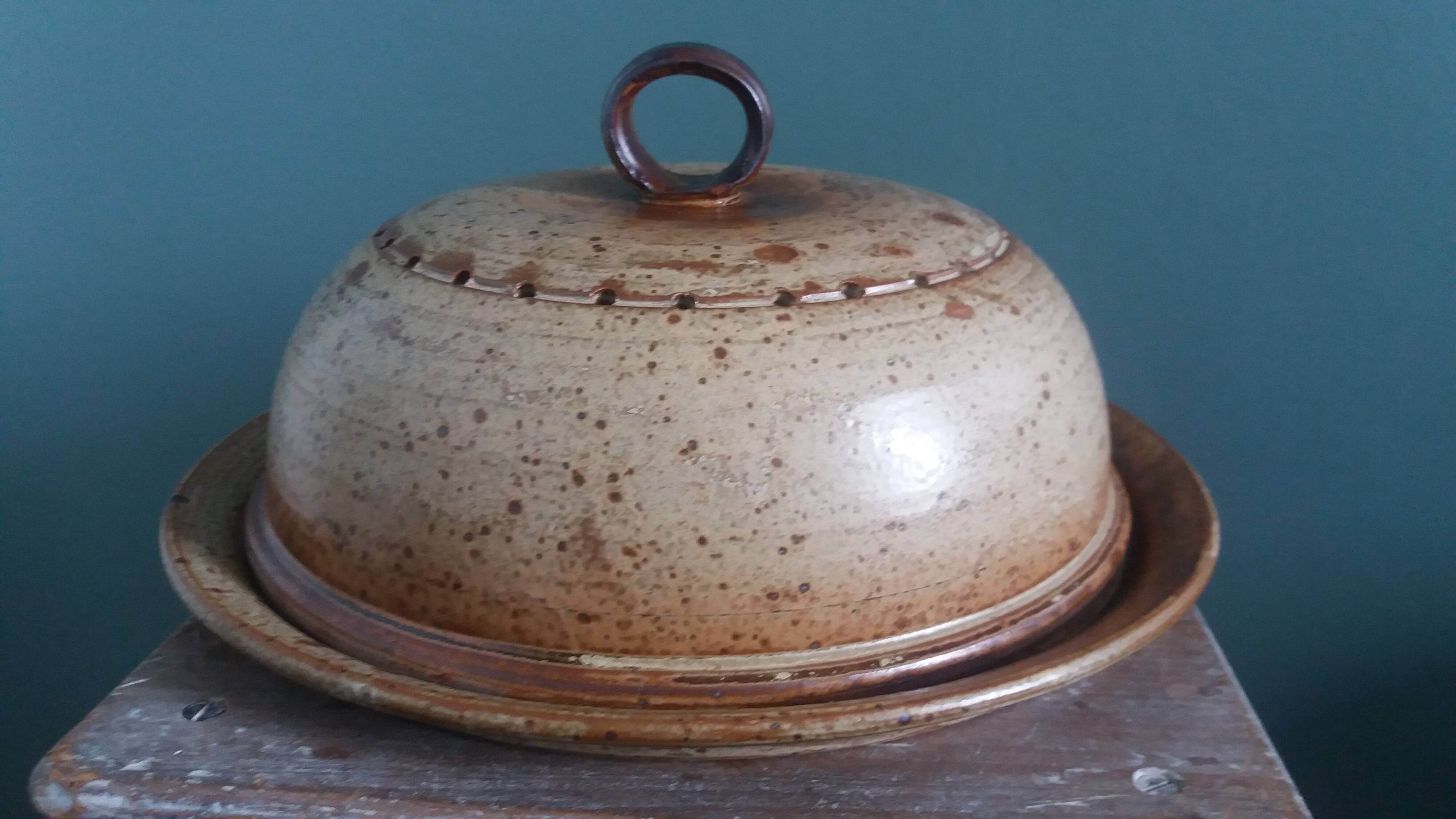 Stoneware cheese bell and platter from Puisaye, signed Jean-Pierre Prud’hom