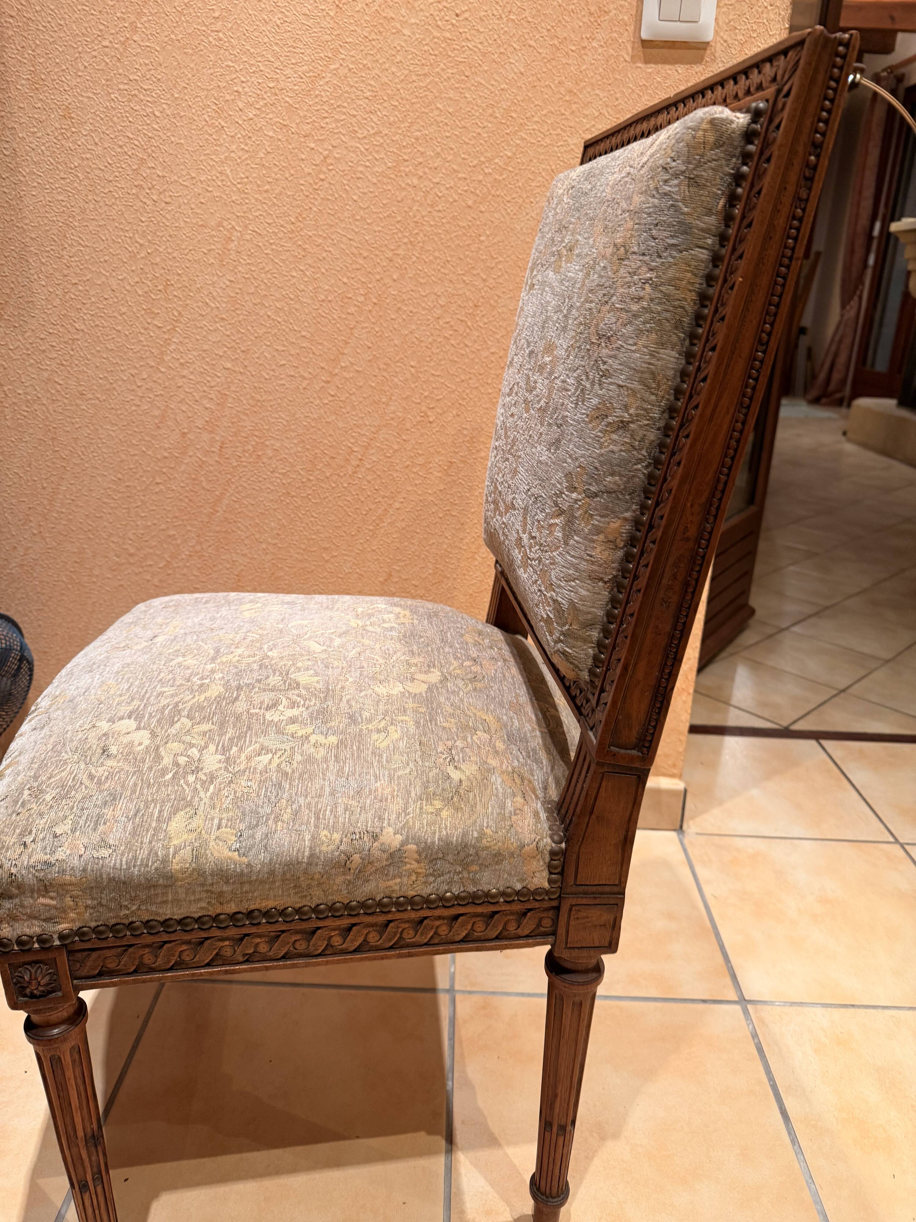 Louis XVI salon style