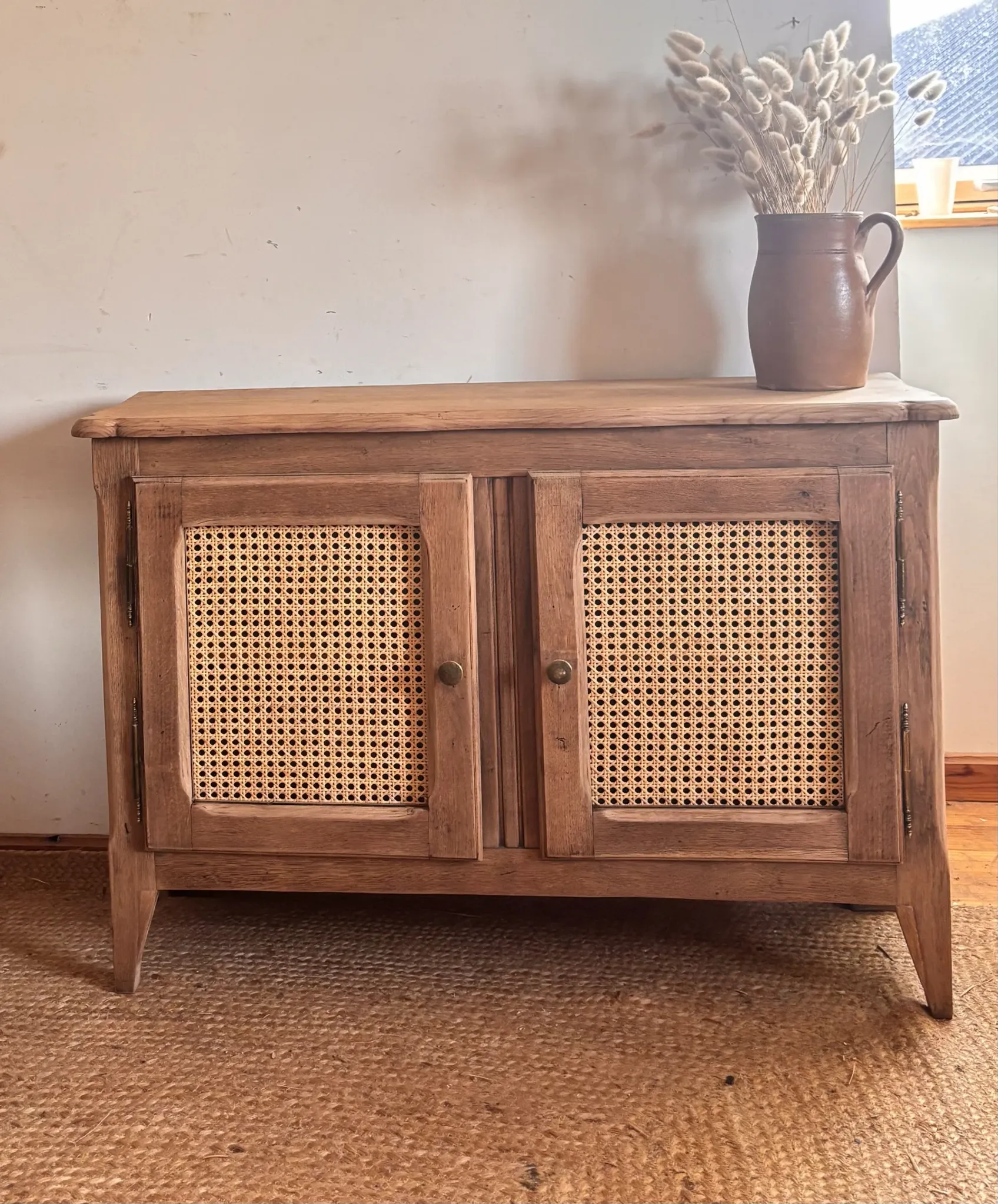 Old solid oak TV cabinet with cane - entrance cabinet