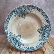Antique hollow plate Lebacqz & Bouchard Colombier with bird decoration, Terre de Fer.