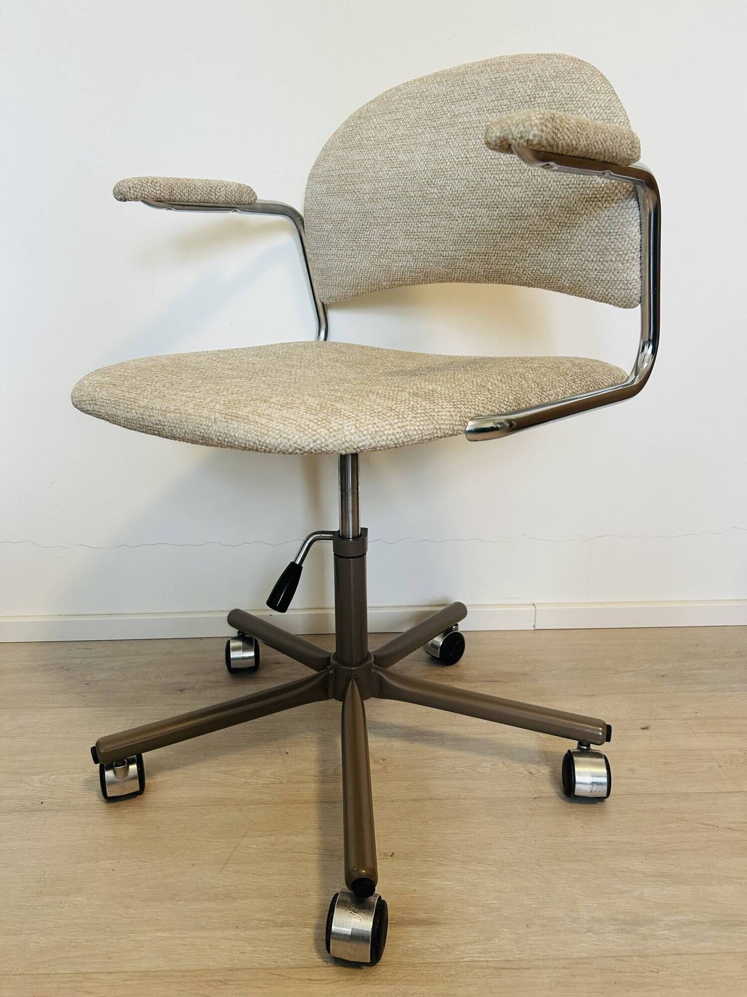 Fully Restored Desk Office Chair by Kovona, Czechoslovakia 1970’s