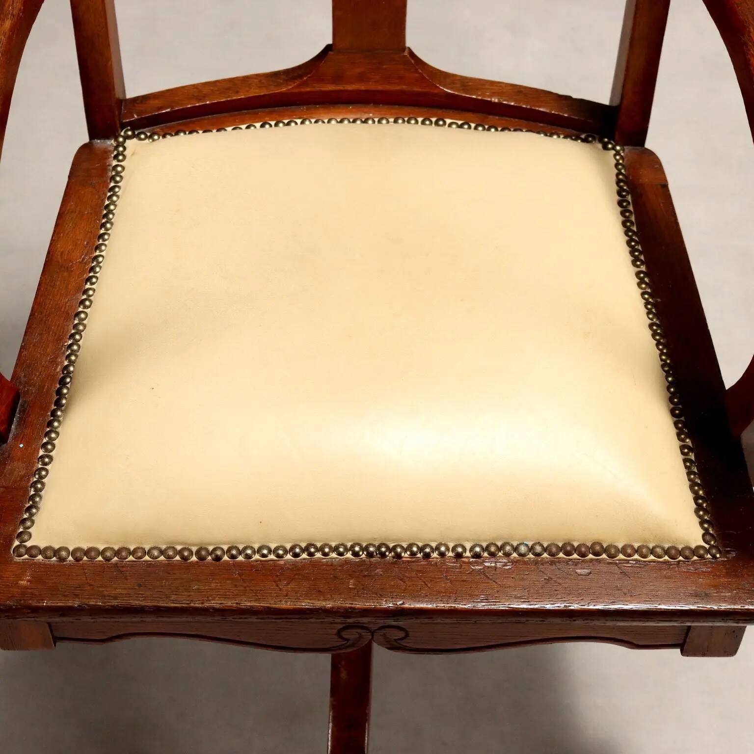 Antique oak swivel chair with wheels UK 20th Century