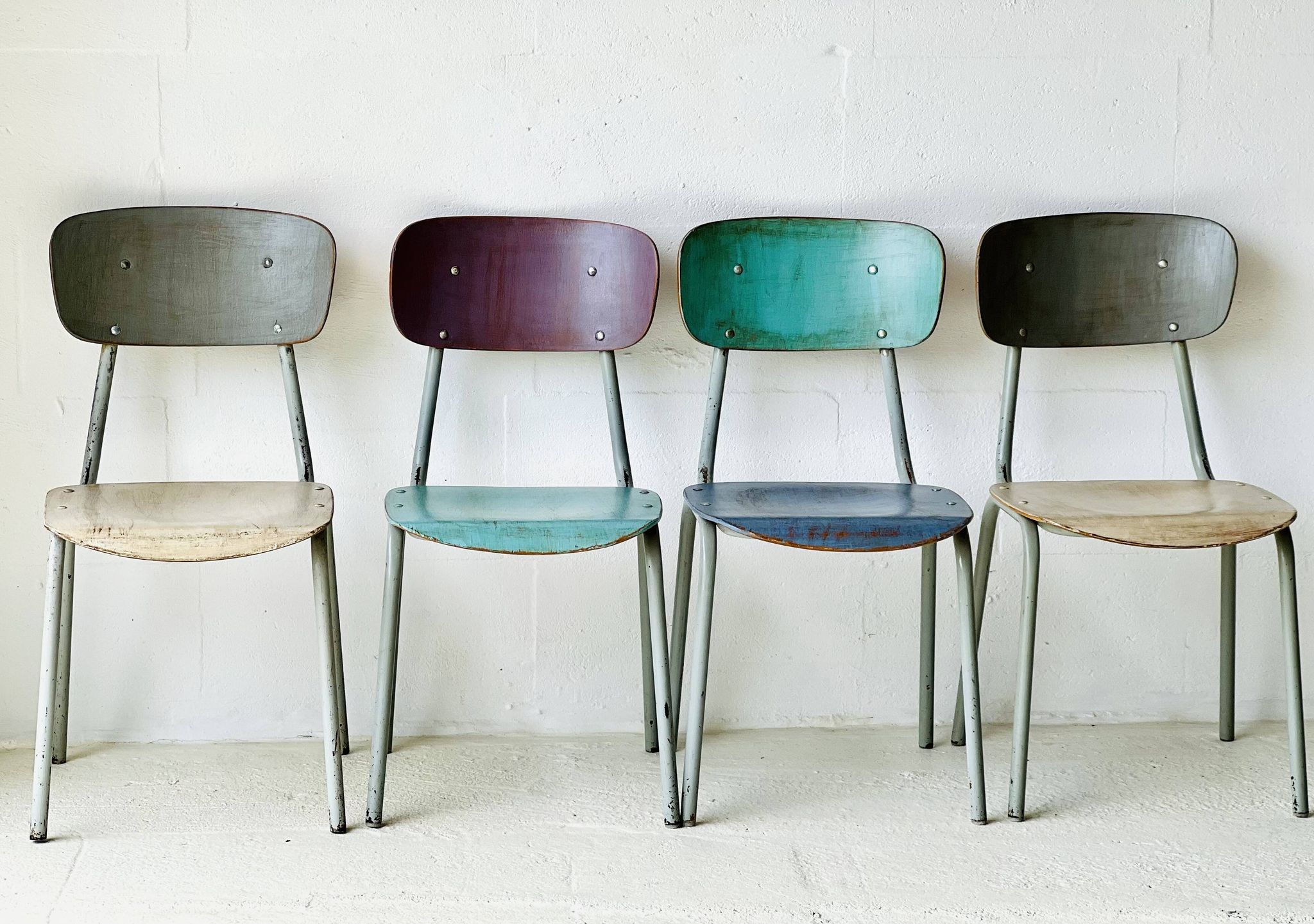 Chaises d'école, ensemble de 4