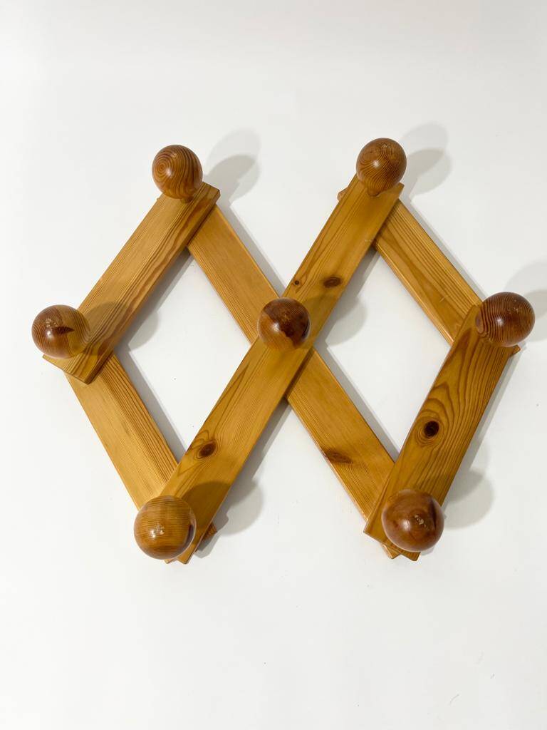 Porte manteau murale accordéon en pin massif