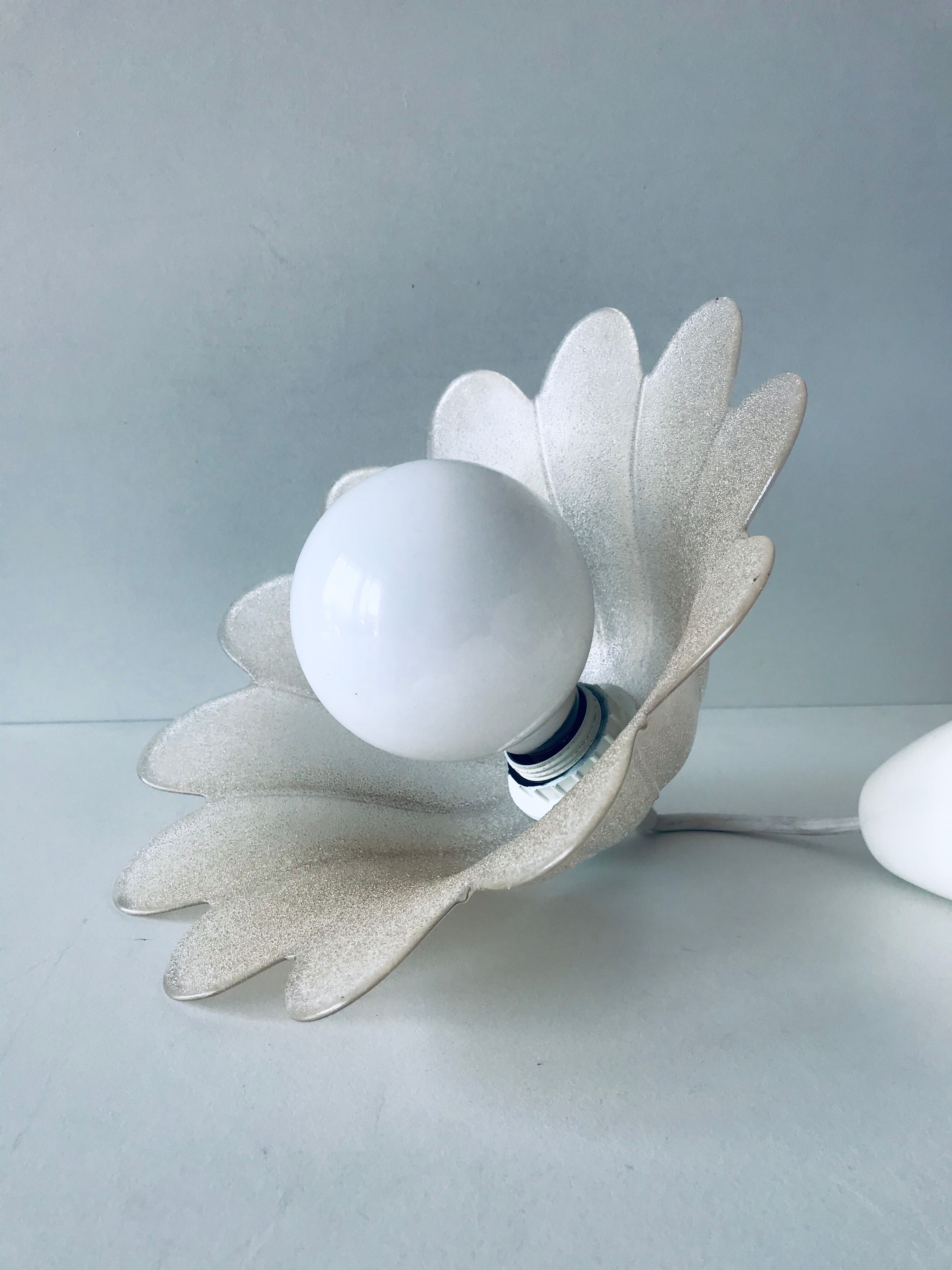 Glass flower suspension