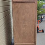 Armoire parisienne