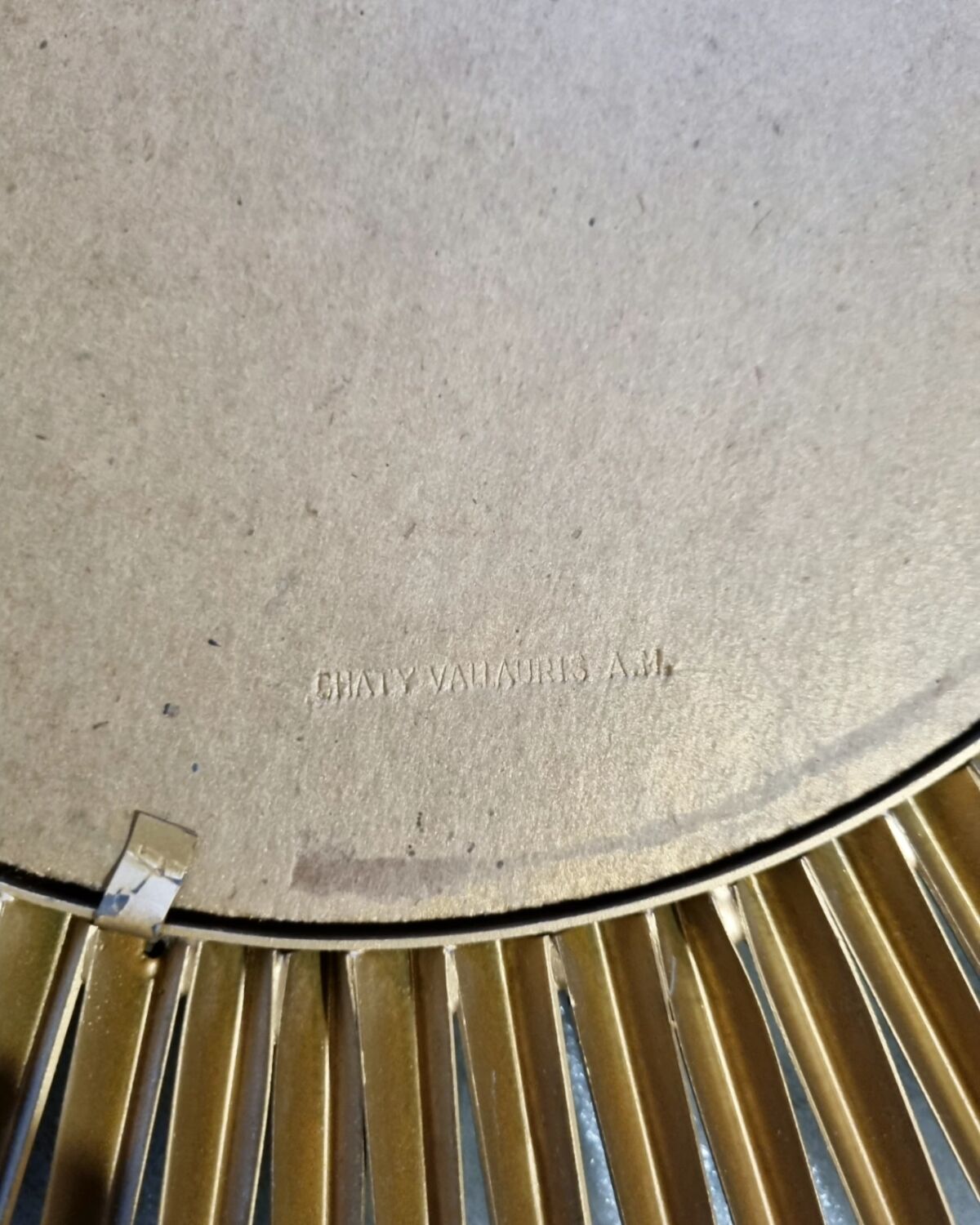 Chaty Vallauris sun mirror