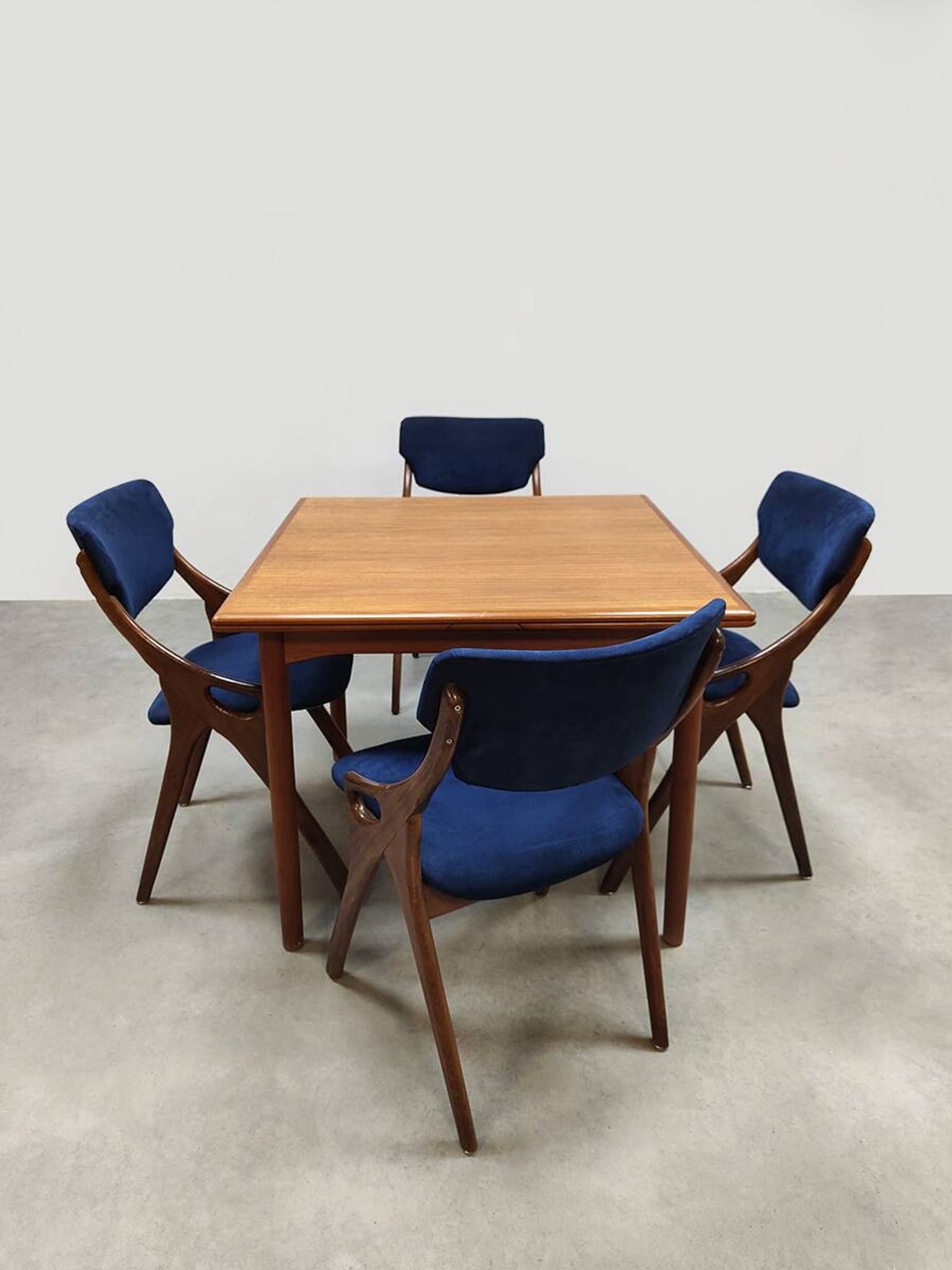 Danish vintage design dining chairs Hovmand Olsen