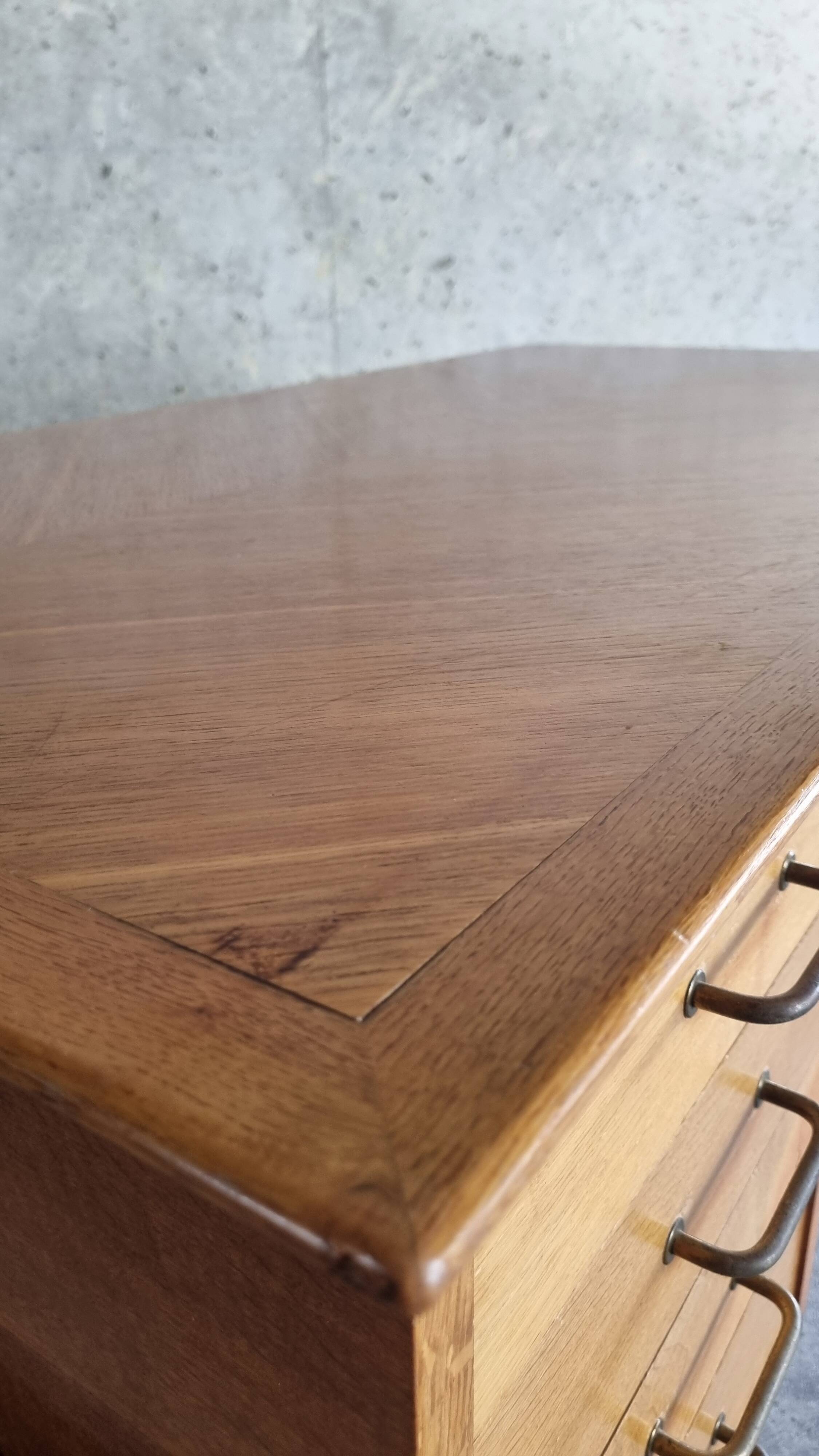 60s office compass feet