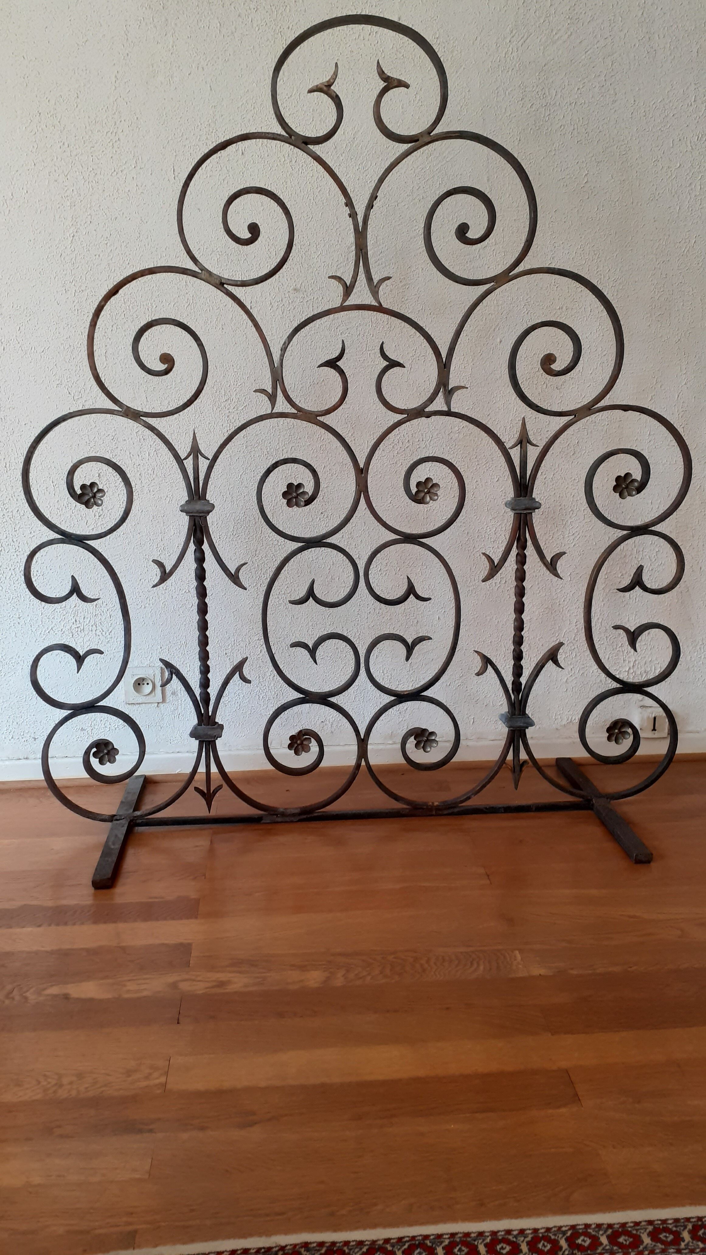 Wrought iron chimney grid