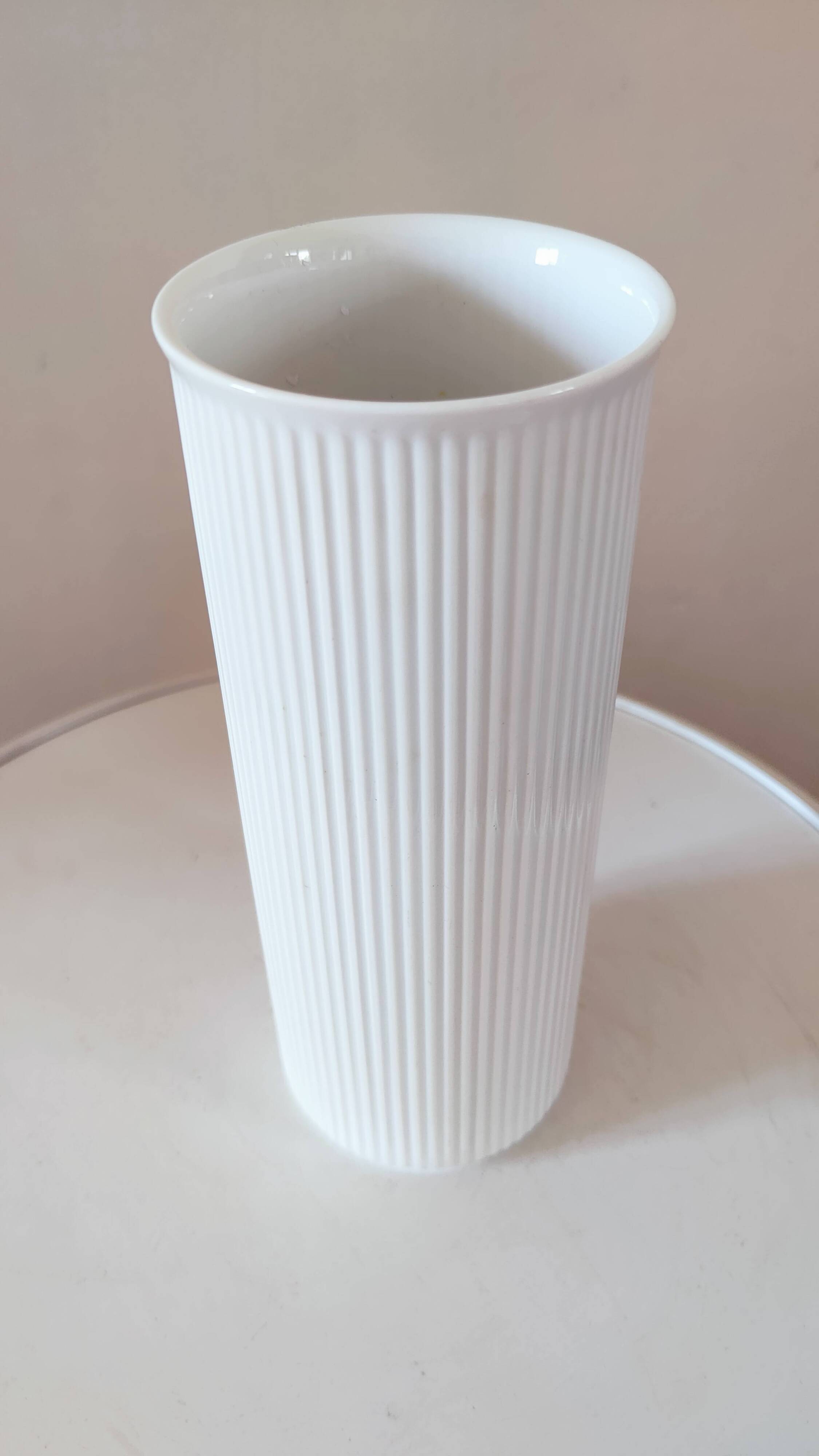 Arzberg porcelain scroll vase from the 70s