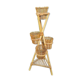 Rattan plant holder
