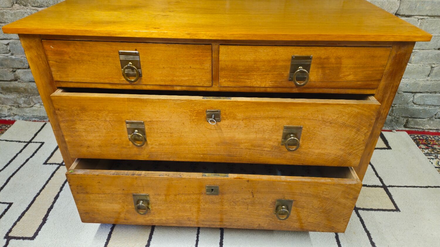 Solid walnut chest of drawers from the 1960s.