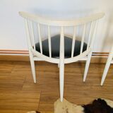 Pair of Thonet corner chairs from the 60s