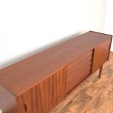 Trio de modèles de buffets Mid-Century en Teck par Nils Jonsson pour Hugo Troeds, Suède, 1960.