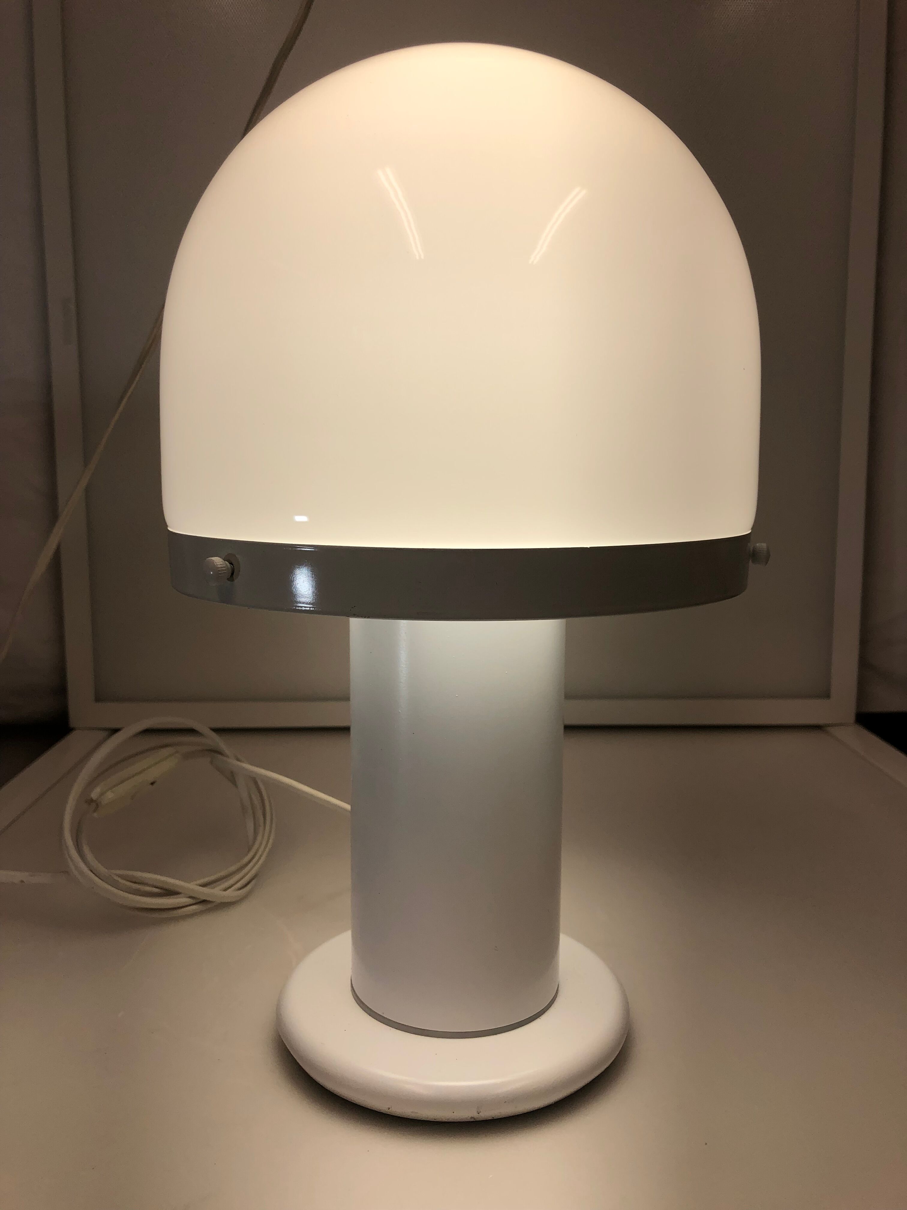 Mushroom lamp 1970