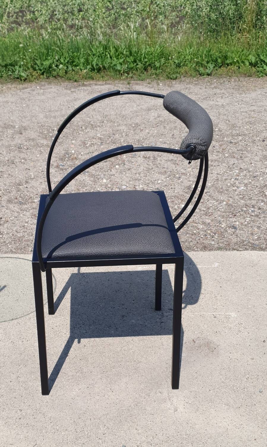 French design Artelano 1980 postmodern chair