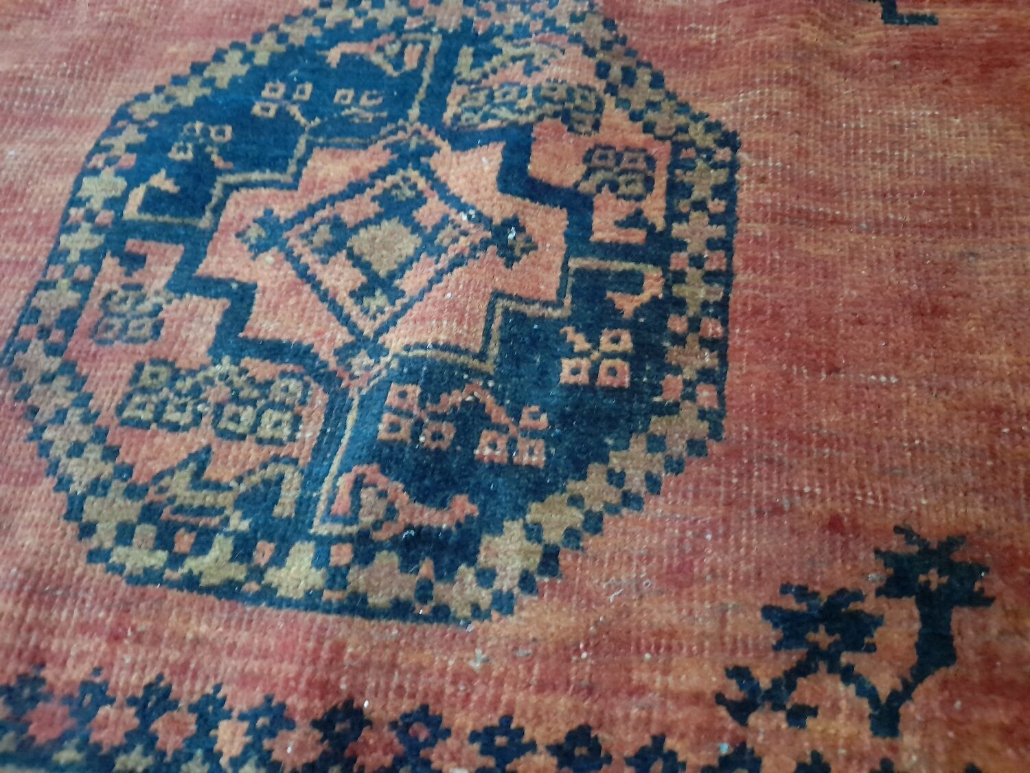 Afghan Carpet "Gül" Vintage – Wool – Exceptional Patina 205x132cm