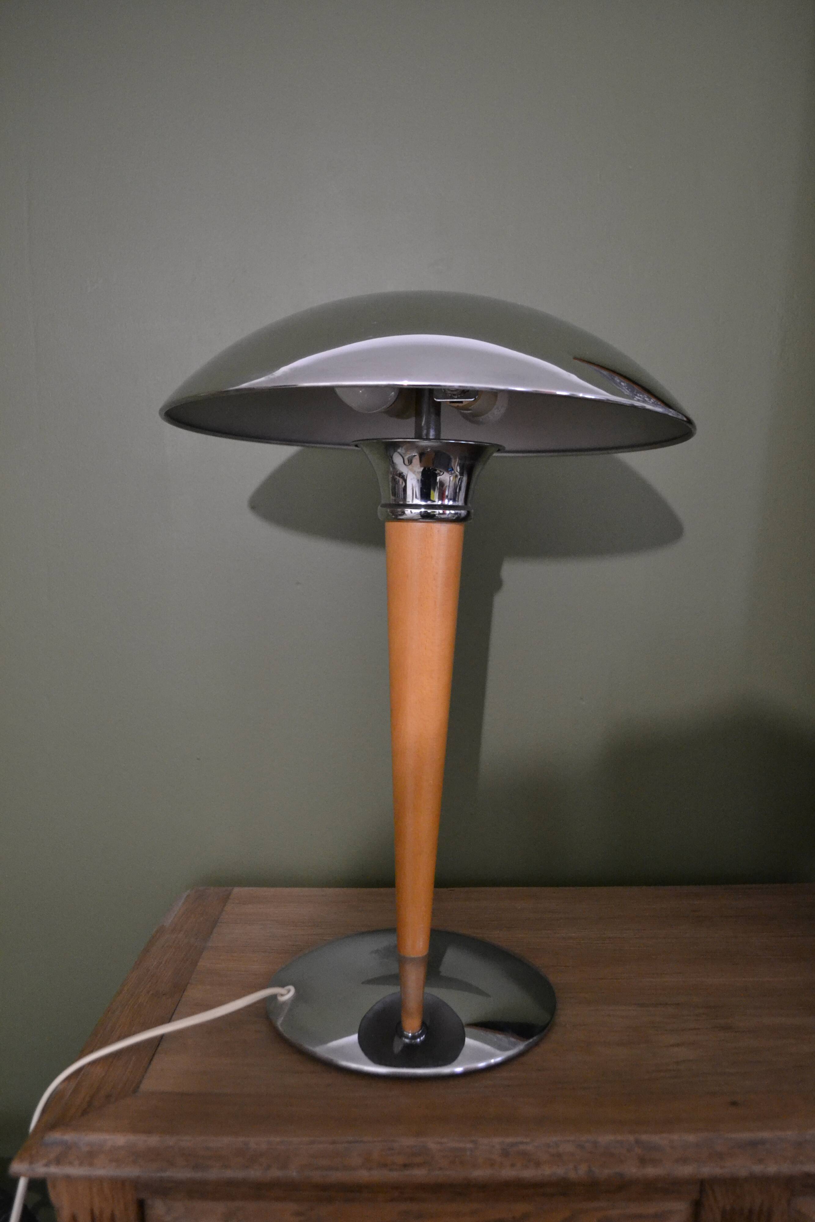 Liner or mushroom lamp